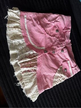 POL Bubblegum Pink Patchwork Lace Flare Mini Skirt (Reg)
